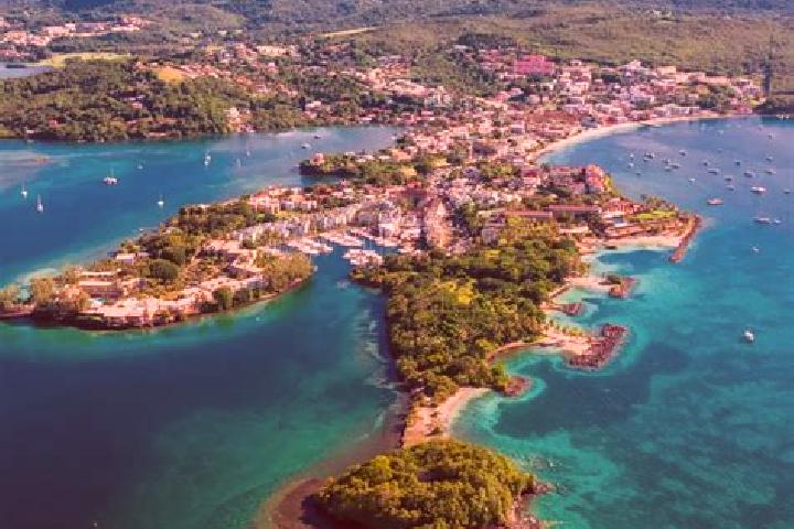 Hannah, 26 — Escort in L Ajoupa-Bouillon, Martinique
