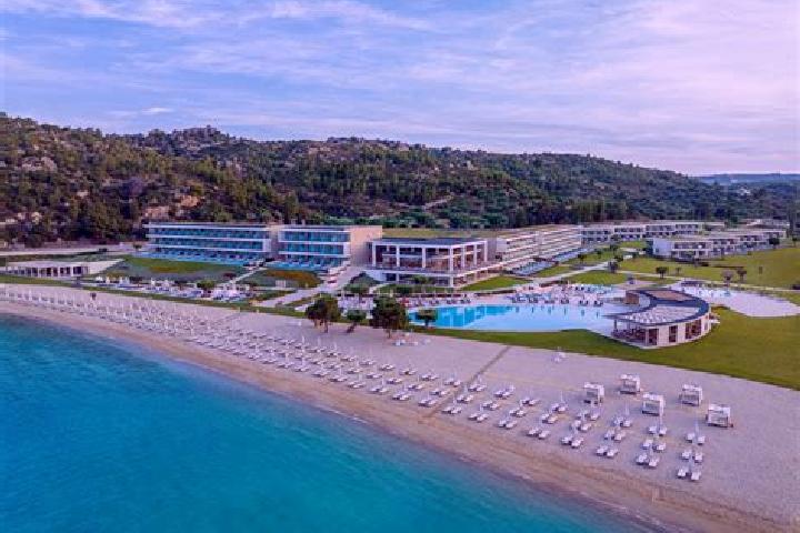 Hannah, 26 — Escort in Mollaj, Albania