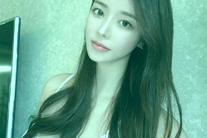 Hannah, 26 — Escort in Xinchenglu, China
