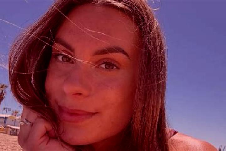 Hannah, 26 — Escort in Zamarra, Spain
