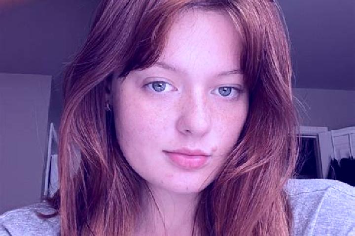 Hannah, 27, a red brown-eyed ebony companion based in Brieoa. Offering OWO, A-Level, Girlfriend Experience. Available for incall and outcall, overnight booki...