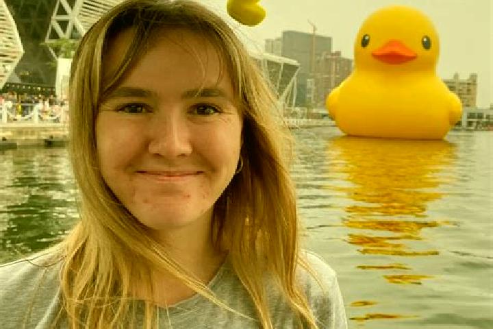 Hannah, 27 — Escort in Charlton, Australia