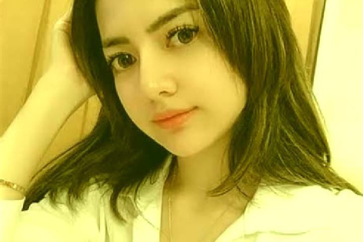 Hannah, 27 — Escort in Hadingrobi, Indonesia