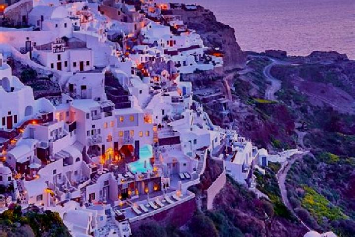 Hannah, 27 — Escort in Kontakaiika, Greece