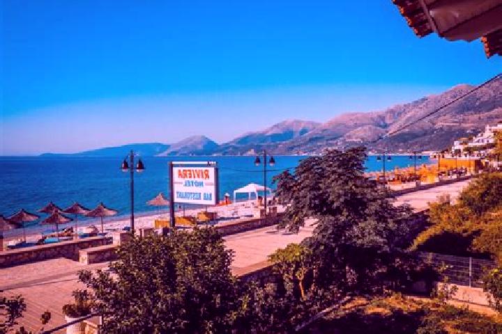 Hannah, 27 — Escort in Patos Fshat, Albania