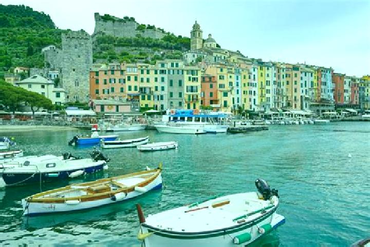 Hannah, 27 — Escort in Portovenere, Italy