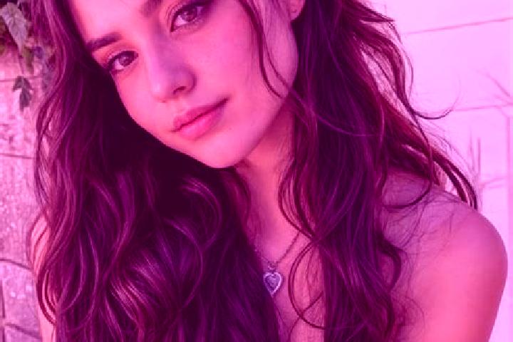 Hannah, 28, a auburn amber-eyed indian companion based in Larache. Offering BDSM, Party Girl, CIM, A-Level. Available for incall and outcall, day and evening...