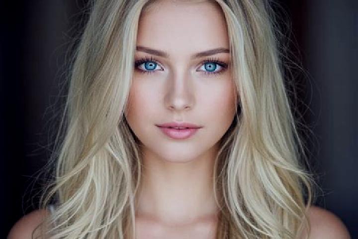 Hannah, 28, a blonde hazel-eyed mixed companion based in Villetaneuse. Offering Dinner Date, Fetish, A-Level, Erotic Massage, BDSM. Available for incall and ...