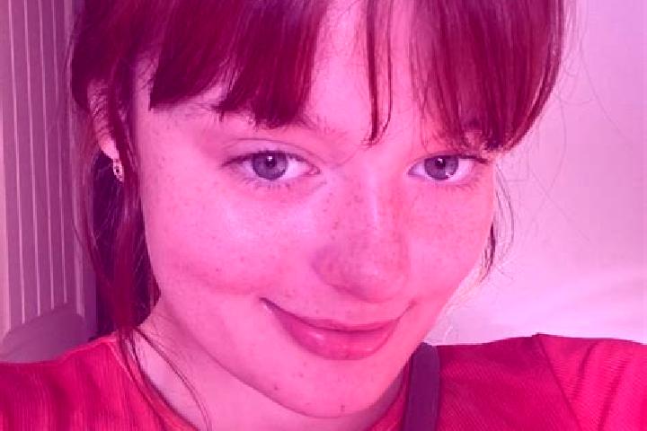 Hannah, 28, a red amber-eyed indian companion based in Rodynske. Offering BDSM, Dinner Date, CIM, Overnight. Available for incall and outcall, day and evenin...