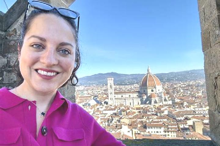 Hannah, 28 — Escort in Florence, Italy
