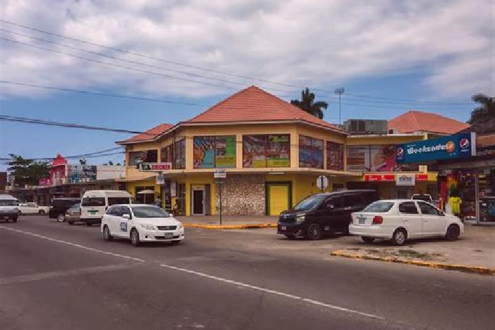 Hannah, 28 — Escort in Islington, Jamaica
