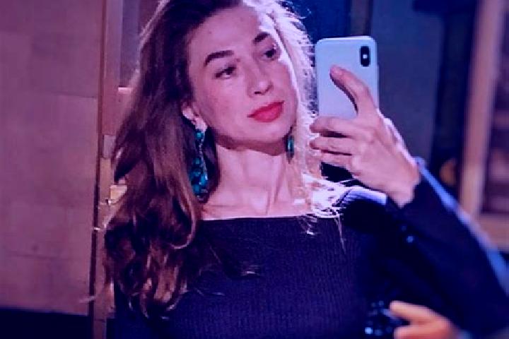 Hannah, 28 — Escort in Nadezhda, Russia