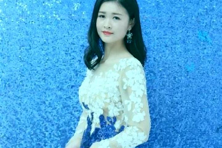 Hannah, 28 — Escort in Qiaoting, China