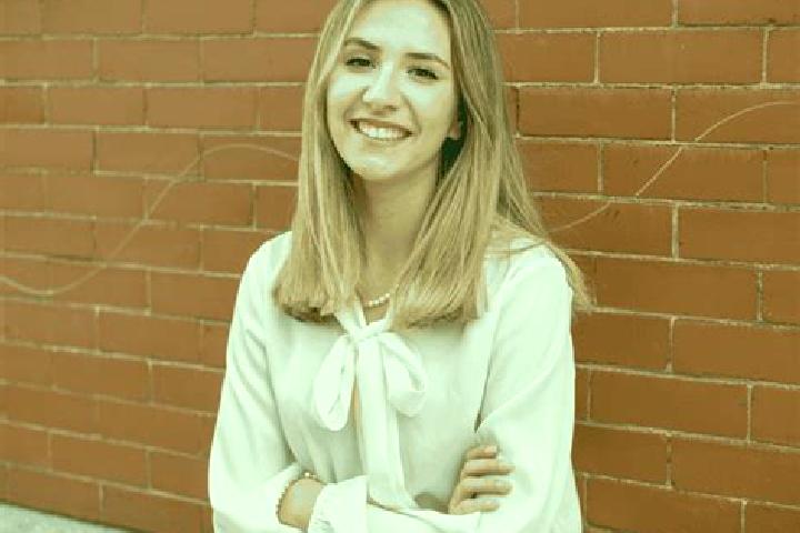 Hannah, 28 — Escort in Windber, United States