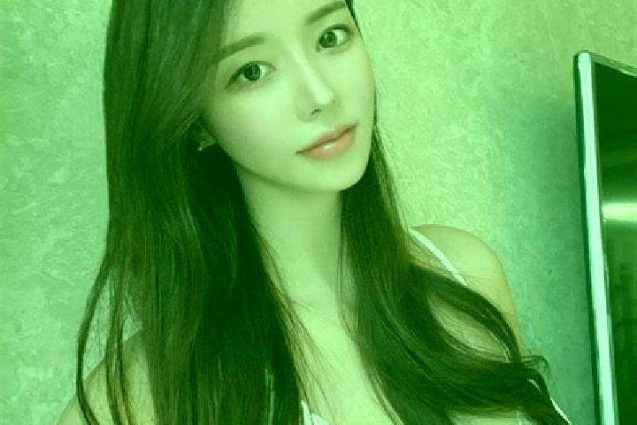 Hannah, 28 — Escort in Zhonghualu, China