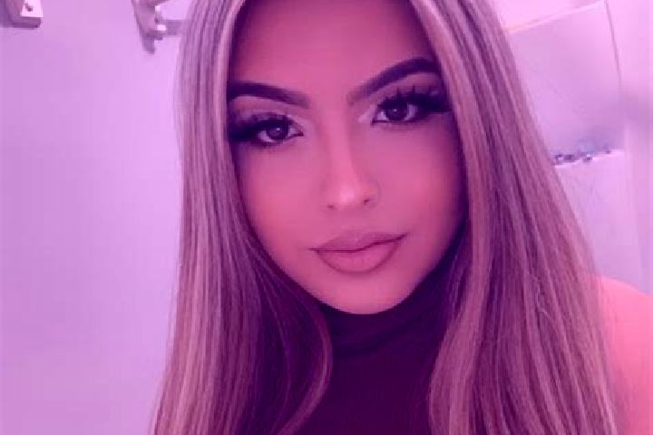 Hannah, 29, a blonde dark-eyed latina companion based in Storesti. Offering A-Level, Domination, Overnight. Available for incall and outcall, day and evening...
