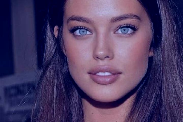 Hannah, 29, a chestnut dark-eyed caucasian companion based in San Simon. Offering Party Girl, Couples, CIM. Available for incall and outcall, day and evening...