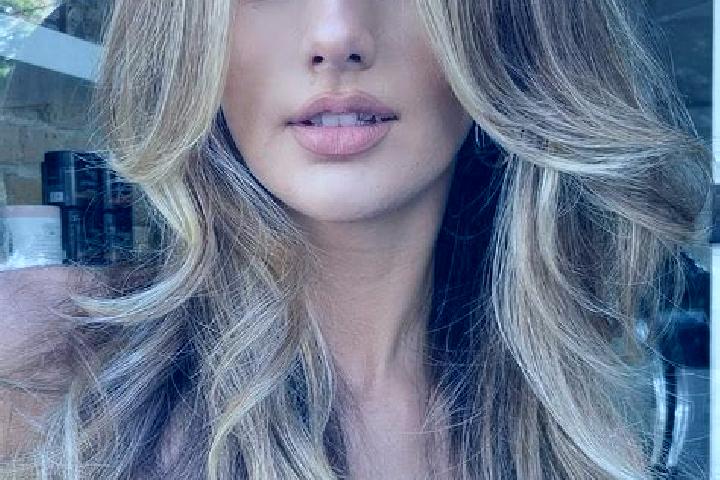 Hannah, 29, a dark blonde grey-eyed latina companion based in Long Beach. Offering Party Girl, Couples. Available for incall and outcall, overnight bookings ...