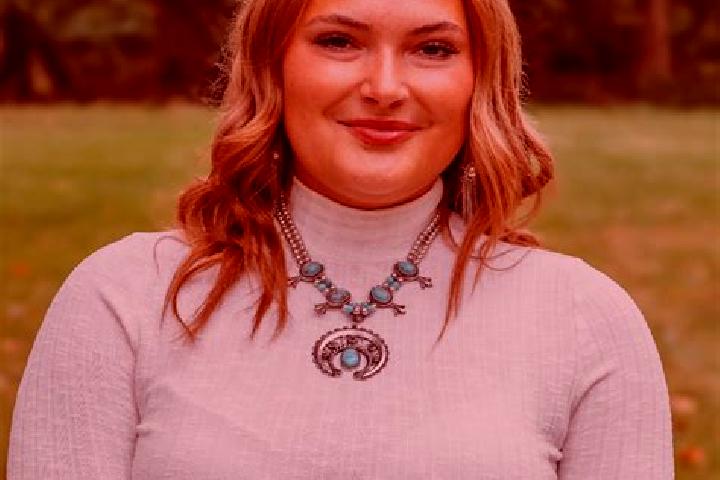 Hannah, 29 — Escort in Camanche Village, United States