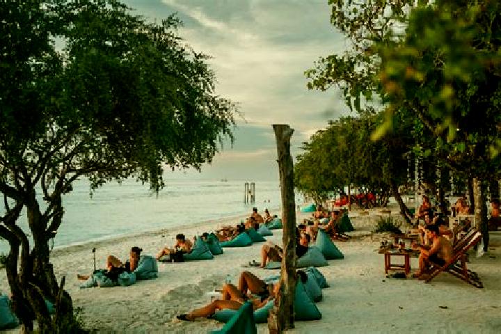 Hannah, 29 — Escort in Gili Air, Indonesia