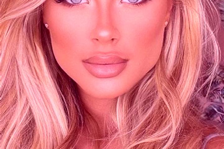 Hannah, 30, a blonde blue-eyed latina companion based in Annigeri. Offering Fetish, Roleplay, Overnight, BDSM, Massage. Available for incall and outcall, day...