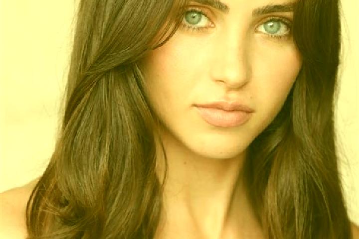 Hannah, 30, a brunette brown-eyed slavic companion based in Kiba. Offering A-Level, 69, BDSM. Available for incall and outcall, day and evening dates.