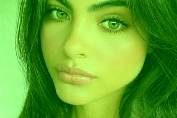 Hannah, 30, a brunette dark-eyed middle eastern companion based in Aguapinole (Cuapinole). Offering Erotic Massage, Fetish, BDSM, Overnight, Roleplay. Availa...