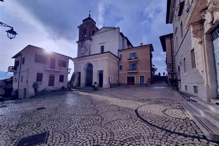Hannah, 30 — Escort in Castel San Pietro Romano, Italy