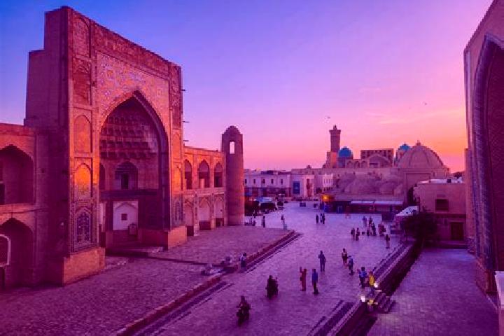 Hannah, 30 — Escort in Charxin, Uzbekistan