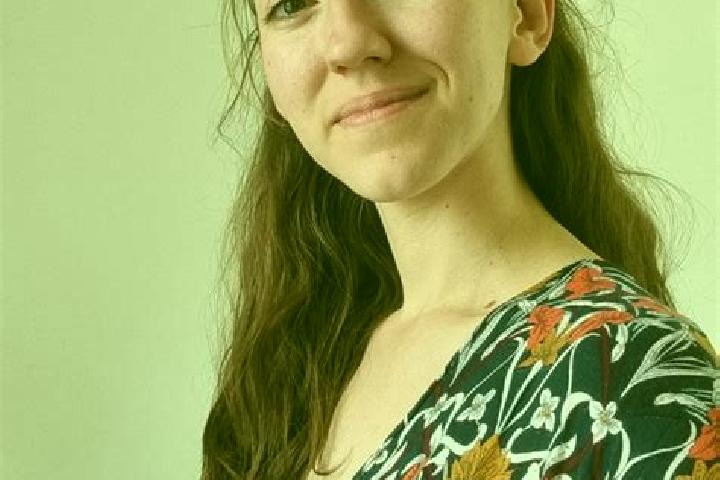 Hannah, 30 — Escort in Neuville-de-Poitou, France
