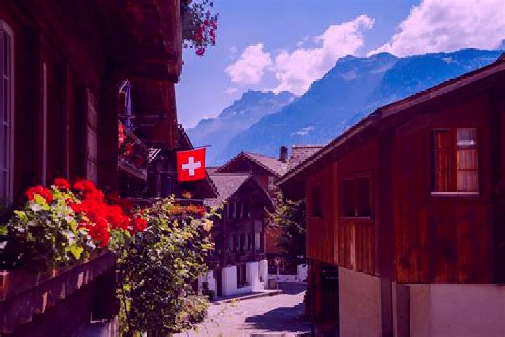 Hannah, 30 — Escort in Orpund, Switzerland