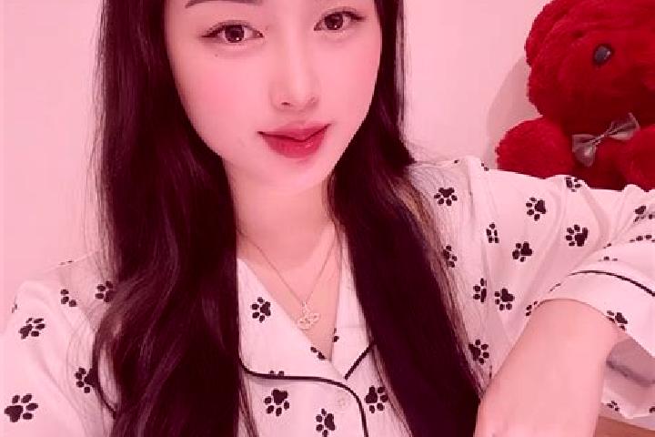 Hannah, 30 — Escort in Pakxan, Laos