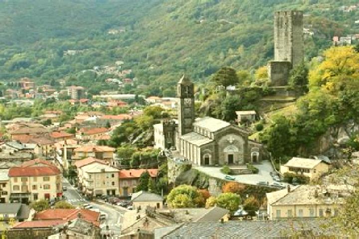 Hannah, 30 — Escort in Romano Canavese, Italy