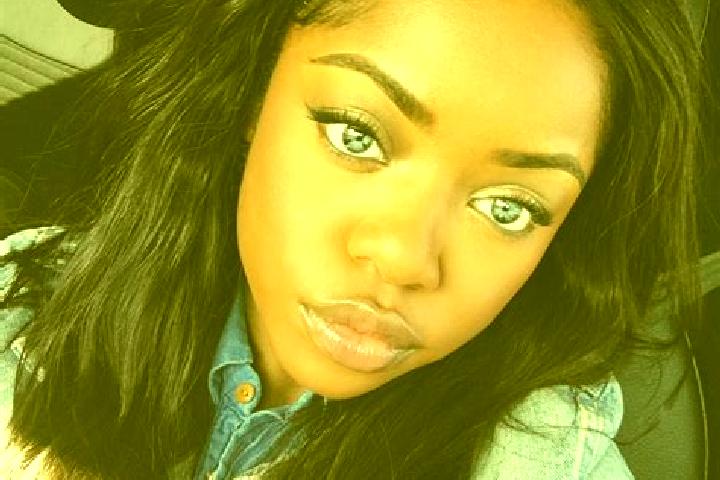 Hannah, 31, a chestnut blue-eyed ebony companion based in Hotemaze. Offering GFE, OWO, Couples. Available for incall and outcall, overnight bookings available.
