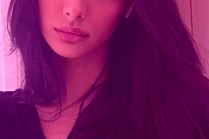 Hannah, 31, a chestnut dark-eyed middle eastern companion based in Gueutiagbeupleu. Offering Roleplay, CIM, Couples, GFE. Available for incall and outcall, o...