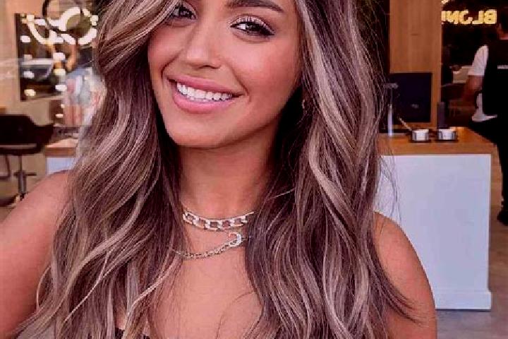Hannah, 31, a dark blonde brown-eyed indian companion based in Lake Holiday. Offering 69, Party Girl. Available for incall and outcall, day and evening dates.