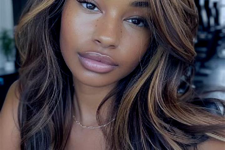 Hannah, 31, a dark blonde hazel-eyed mixed companion based in Tebessa. Offering A-Level, Erotic Massage. Available for incall and outcall, overnight bookings...