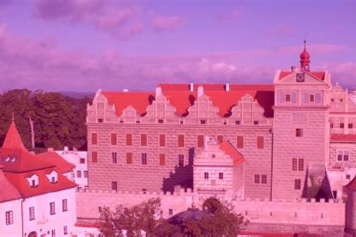 Hannah, 31 — Escort in Horsovsky Tyn, Czech Republic