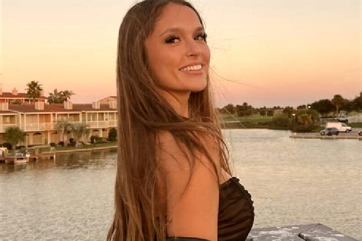 Hannah, 31 — Escort in Pearland, United States