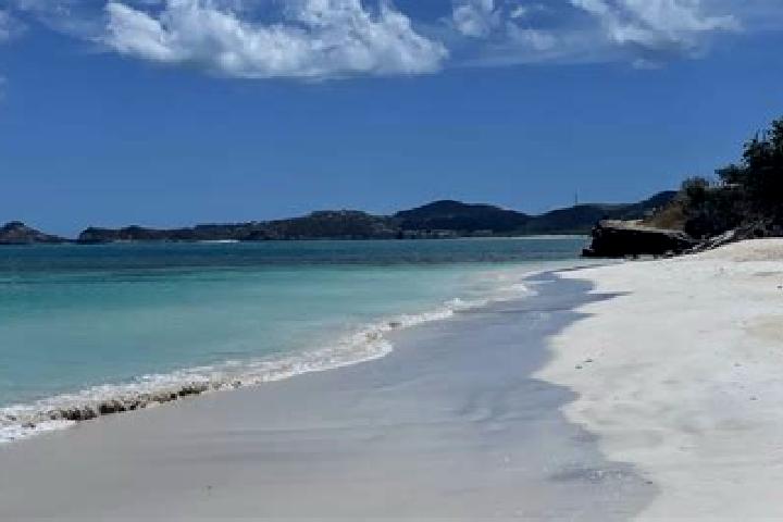 Hannah, 31 — Escort in Piggotts, Antigua and Barbuda