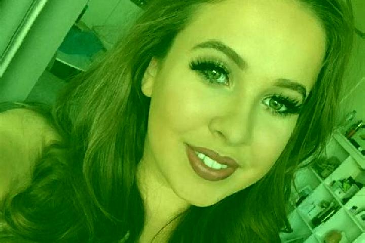 Hannah, 32, a auburn amber-eyed mediterranean companion based in Jirov. Offering A-Level, Striptease, Girlfriend Experience. Available for incall and outcall...