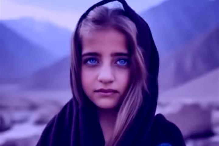 Hannah, 32, a blonde brown-eyed middle eastern companion based in Varsi. Offering Deep French Kissing, Prostate Massage, CIM. Available for incall and outcal...