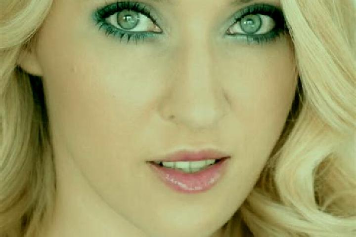 Hannah, 32, a blonde green-eyed caucasian companion based in Dyat kovo. Offering A-Level, Massage, Striptease, Erotic Massage. Available for incall and outca...