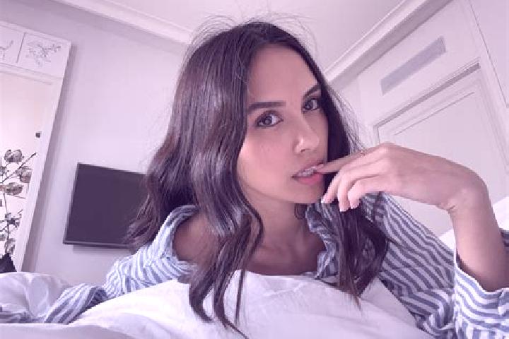 Hannah, 32, a chestnut dark-eyed caribbean companion based in Unetice. Offering Travel Companion, Girlfriend Experience, Dinner Date, GFE. Available for inca...