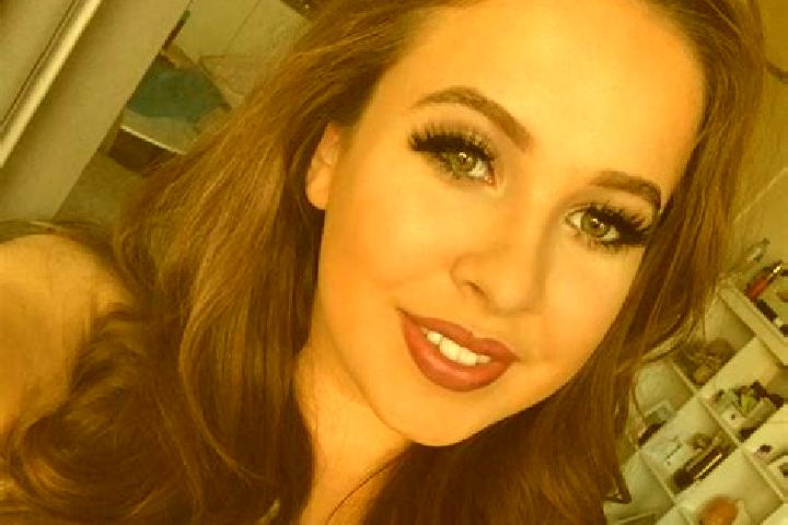 Hannah, 32, a dark blonde amber-eyed middle eastern companion based in Gnarabup. Offering Overnight, Prostate Massage, Striptease. Available for incall and o...