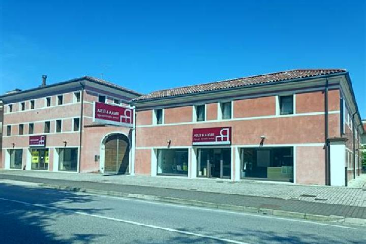 Hannah, 32, a red blue-eyed mediterranean companion based in Cavaso del Tomba. Offering Massage, Striptease, Duos, Overnight, OWO. Available for incall and o...