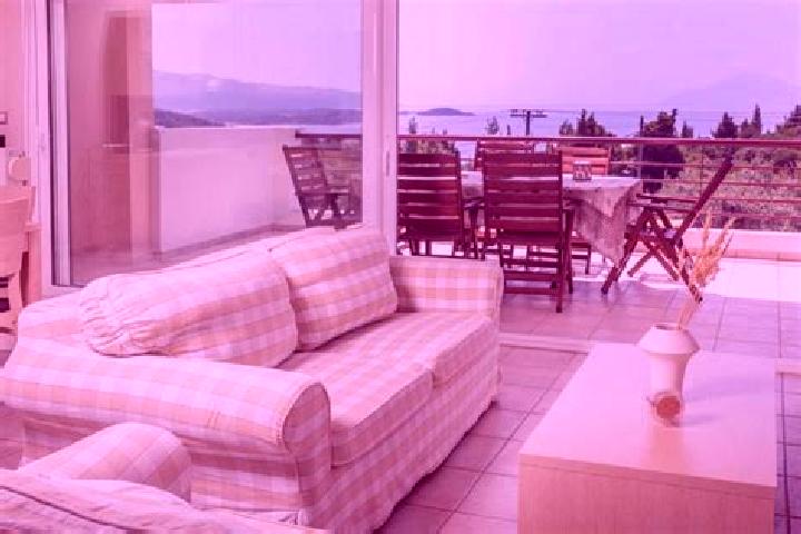 Hannah, 32 — Escort in Agios Vissarionas, Greece