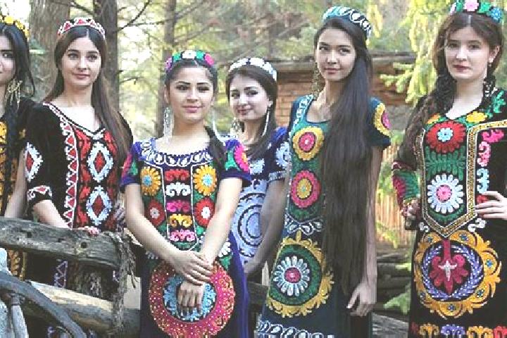Hannah, 32 — Escort in Dang ara, Uzbekistan