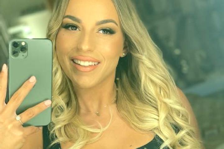 Hannah, 32 — Escort in Kecsked, Hungary