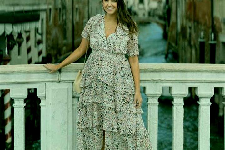 Hannah, 32 — Escort in Opera, Italy